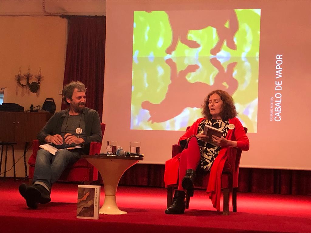 Presentación do libro: AS COSTAS DO ALÉN, no circo de Artesáns, A Coruña.